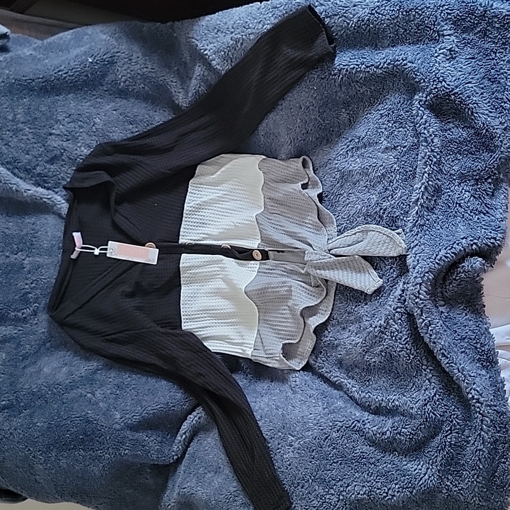 C+D+M lightweight sweater, medium